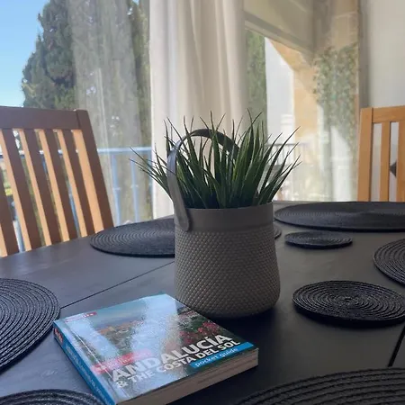 Modern On Golf - Andalucia * Михас