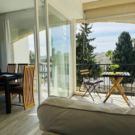 Modern On Golf - Andalucia Апартаменты
